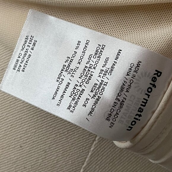 Reformation Kessie Silk Top in Sugar (Off-White, Cream), Size 12 - Picture 2 of 8